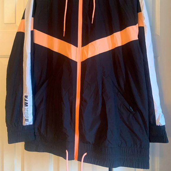 Sarah’s Day x White fox wind breaker - Picture 5 of 7